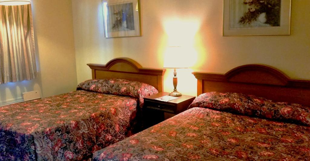 Lake Eufaula Inn & Suites Checotah Exteriér fotografie