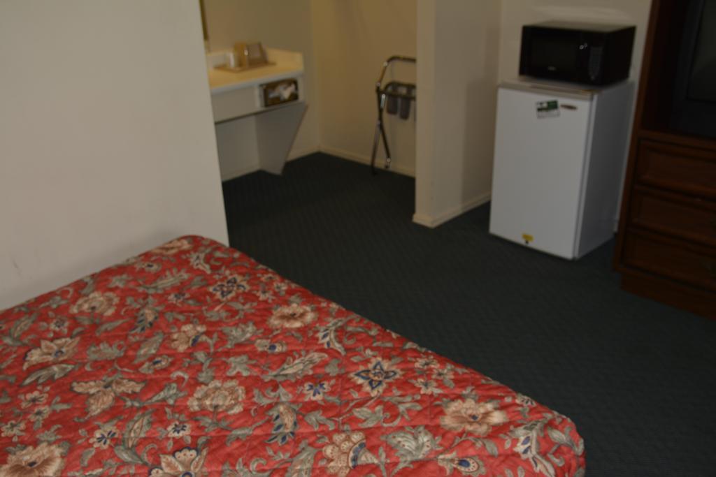 Lake Eufaula Inn & Suites Checotah Exteriér fotografie