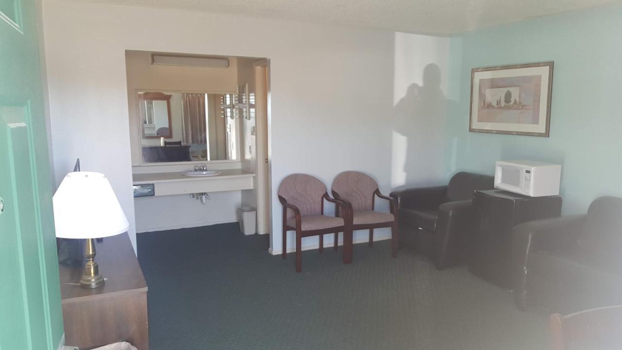 Lake Eufaula Inn & Suites Checotah Exteriér fotografie