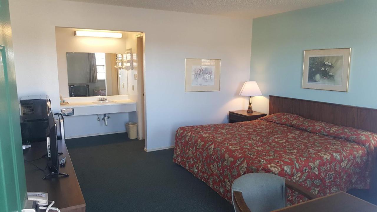 Lake Eufaula Inn & Suites Checotah Exteriér fotografie